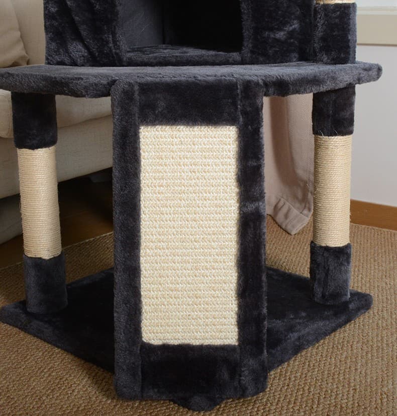 Dynamic Racing-Themed Cat Tower Dynamic Racing-Themed Cat Tower